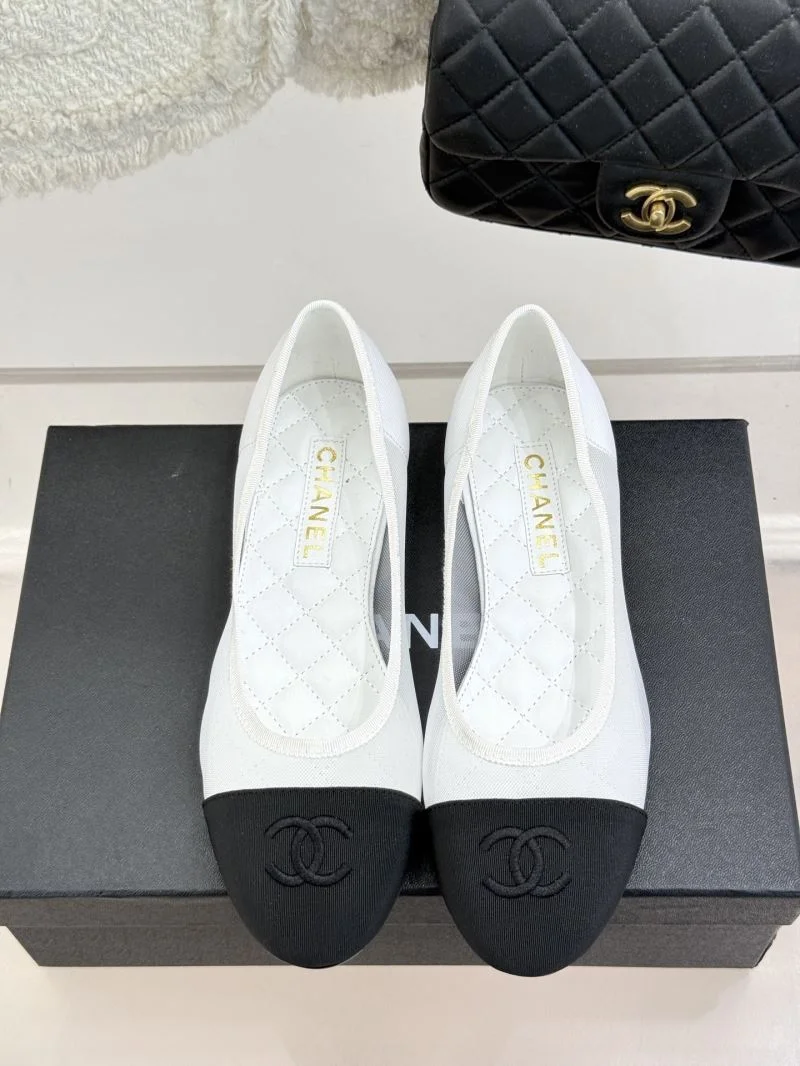 Chanel Flat Shoes WellDesigned 19300