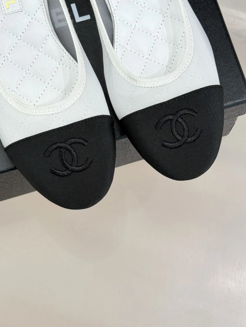 Chanel Flat Shoes WellDesigned 19300