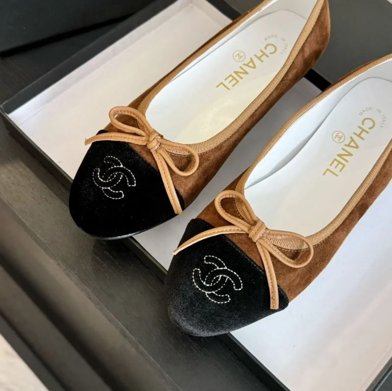 Chanel Flat Shoes Breathable 18370