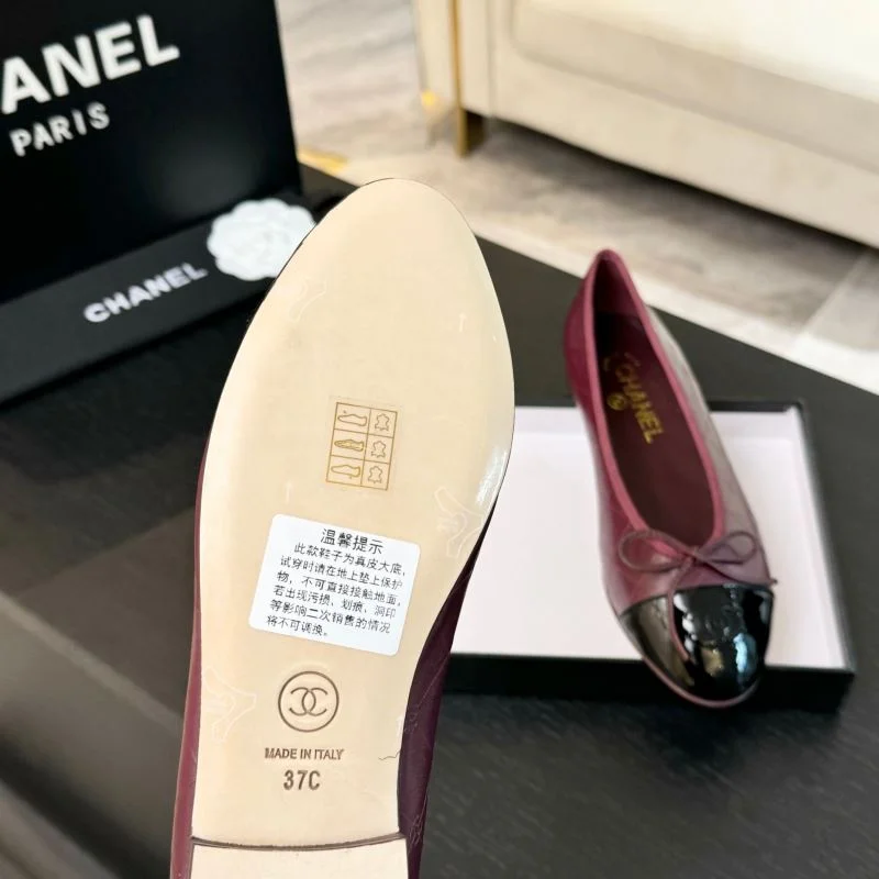 TechFriendly Chanel Flat Shoes 18288