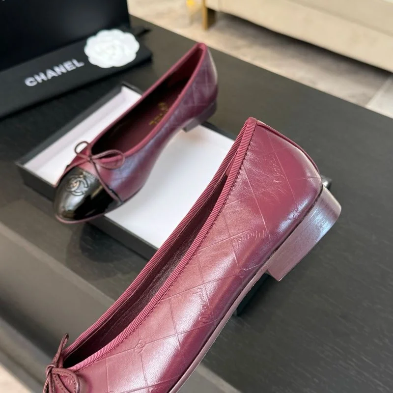 TechFriendly Chanel Flat Shoes 18288