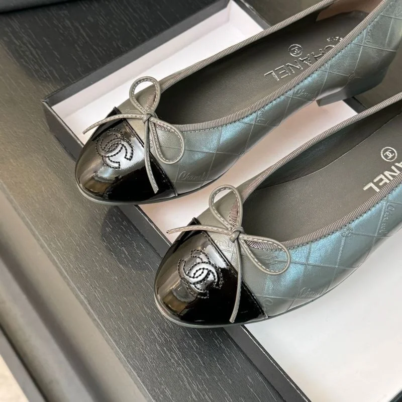 FashionForward Chanel Flat Shoes 18291
