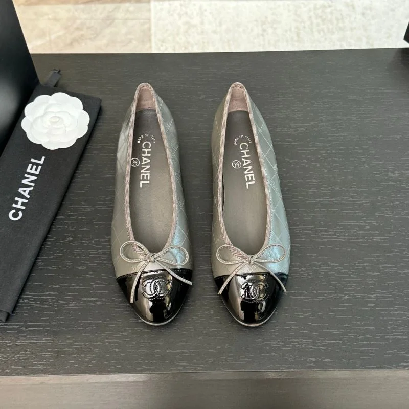 Chanel Flat Shoes WrinkleFree 18289