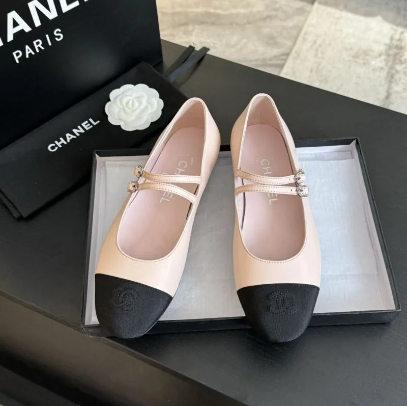 Chanel Flat Shoes Breathable 18283