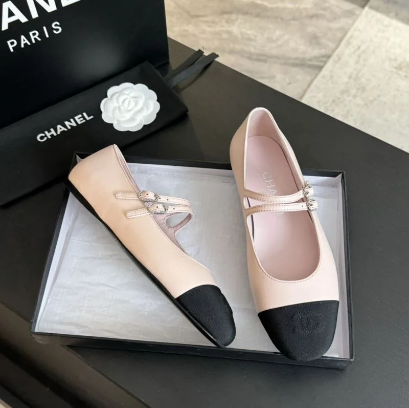 Chanel Flat Shoes Breathable 18283