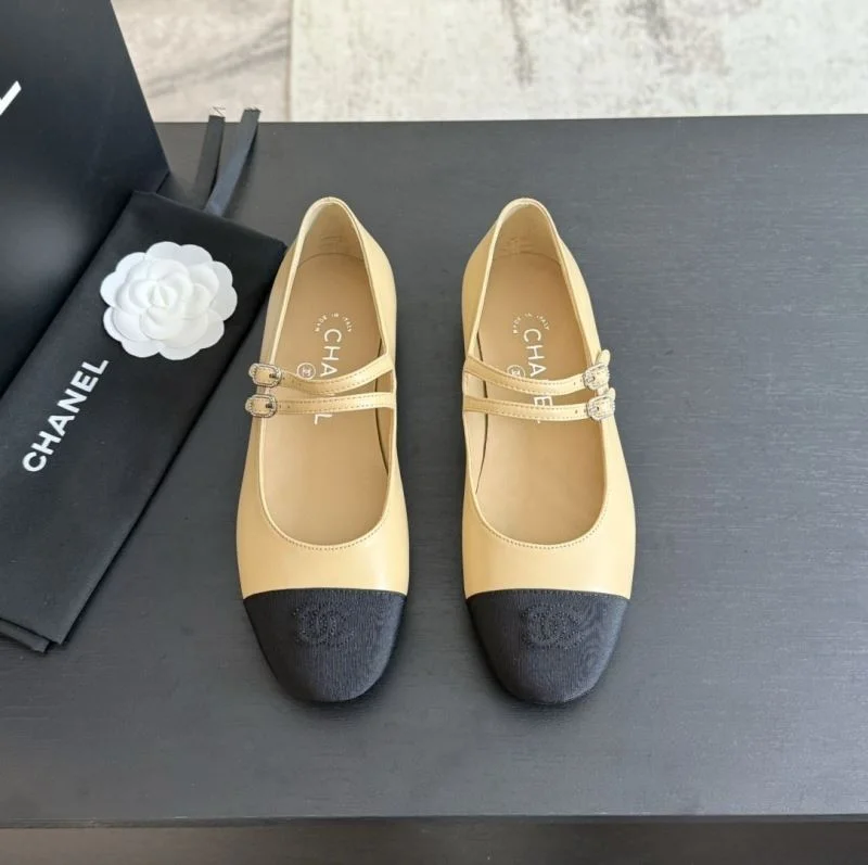 Chanel Flat Shoes WrinkleFree 18280