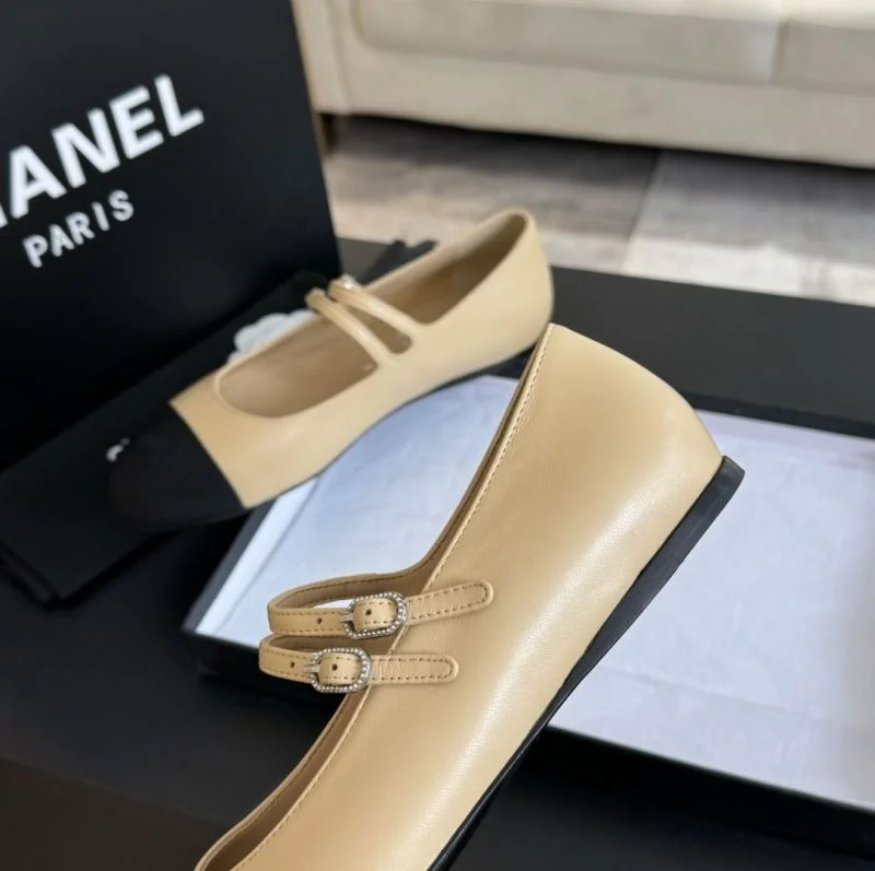 Chanel Flat Shoes WrinkleFree 18280