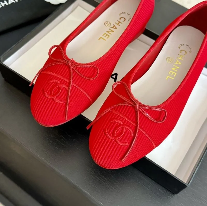 Chanel Flat Shoes EasyCare 18275