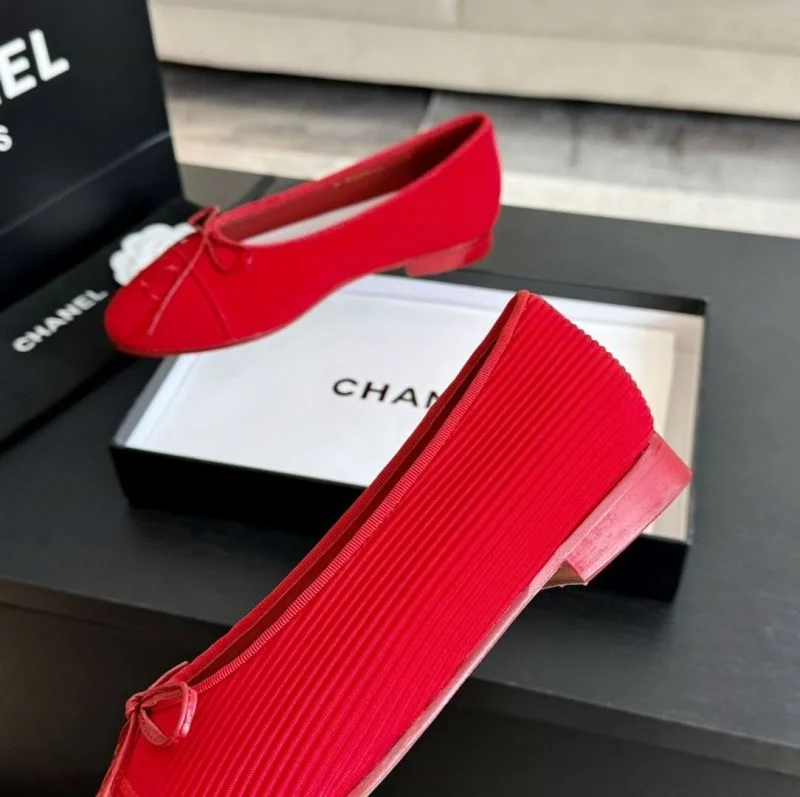 Chanel Flat Shoes EasyCare 18275