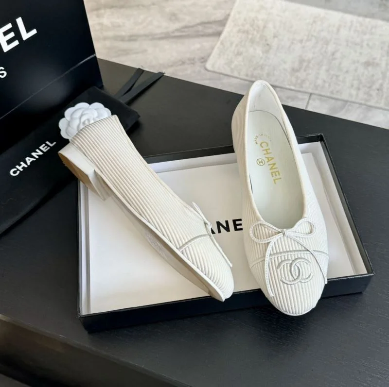 Packable Chanel Flat Shoes 18285