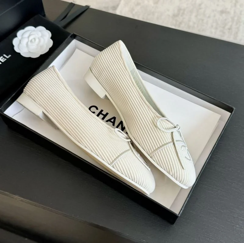 Packable Chanel Flat Shoes 18285