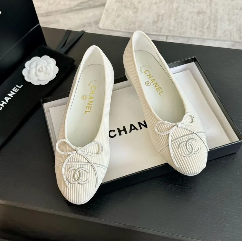 Packable Chanel Flat Shoes 18285