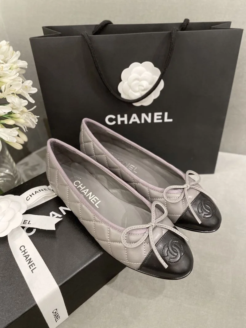 Chanel Flat Shoes Comfortable 18266
