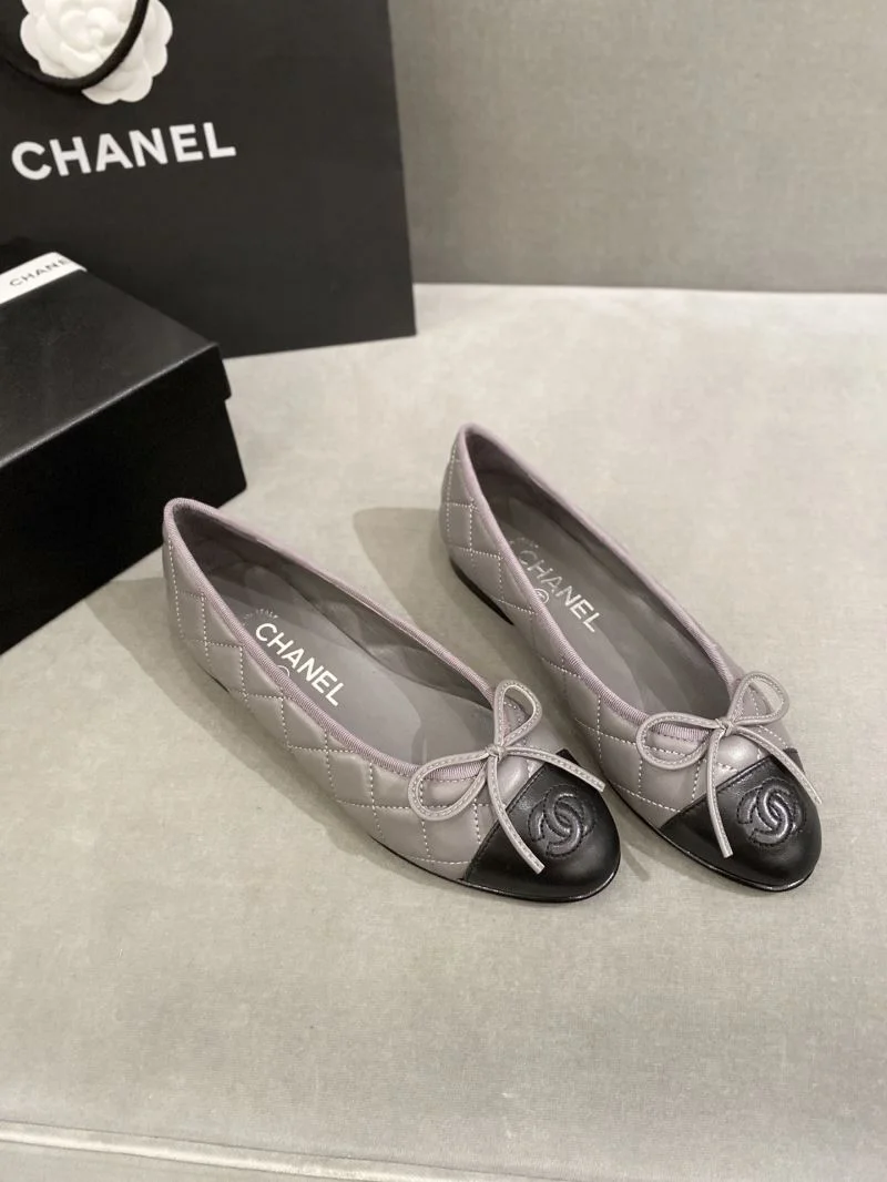 Chanel Flat Shoes Comfortable 18266