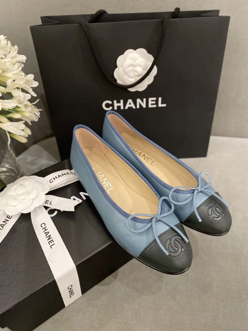 Chanel Flat Shoes Unisex 18272