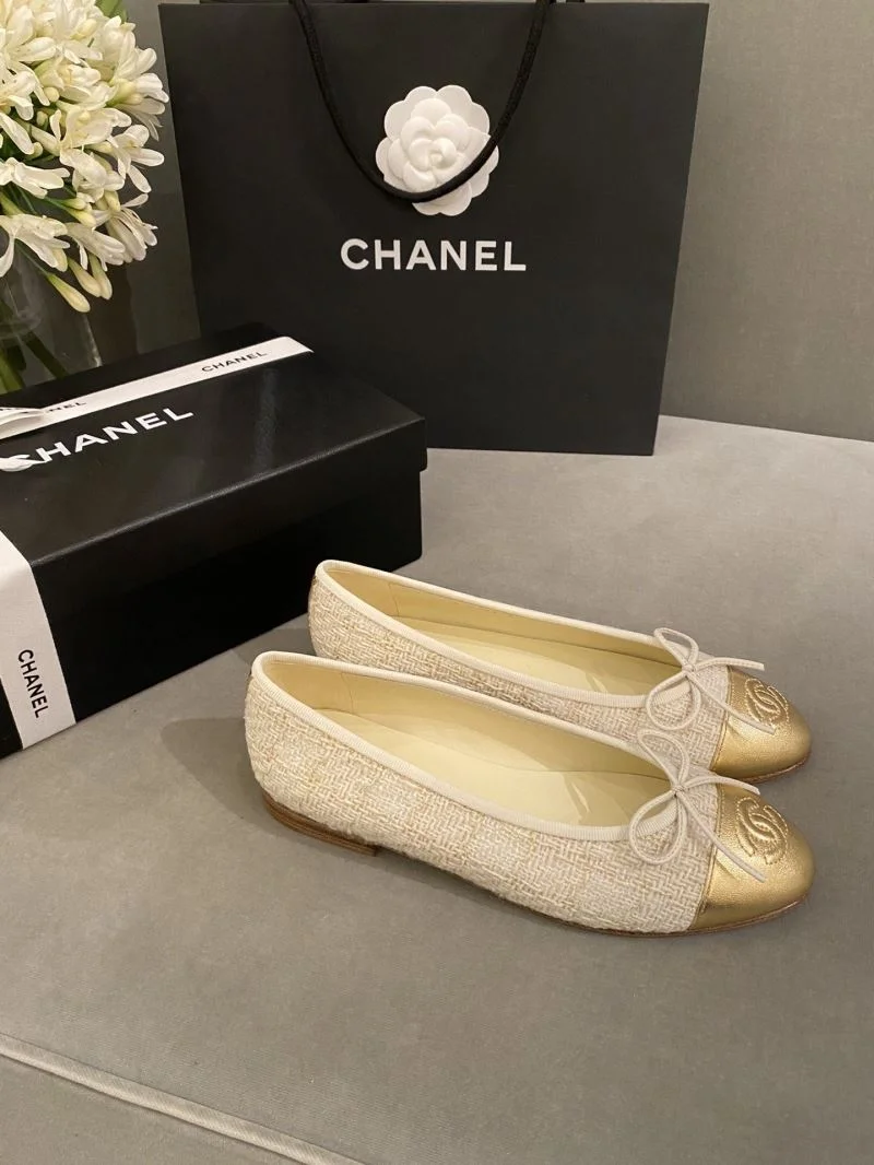 Tailored Chanel Flat Shoes 18274