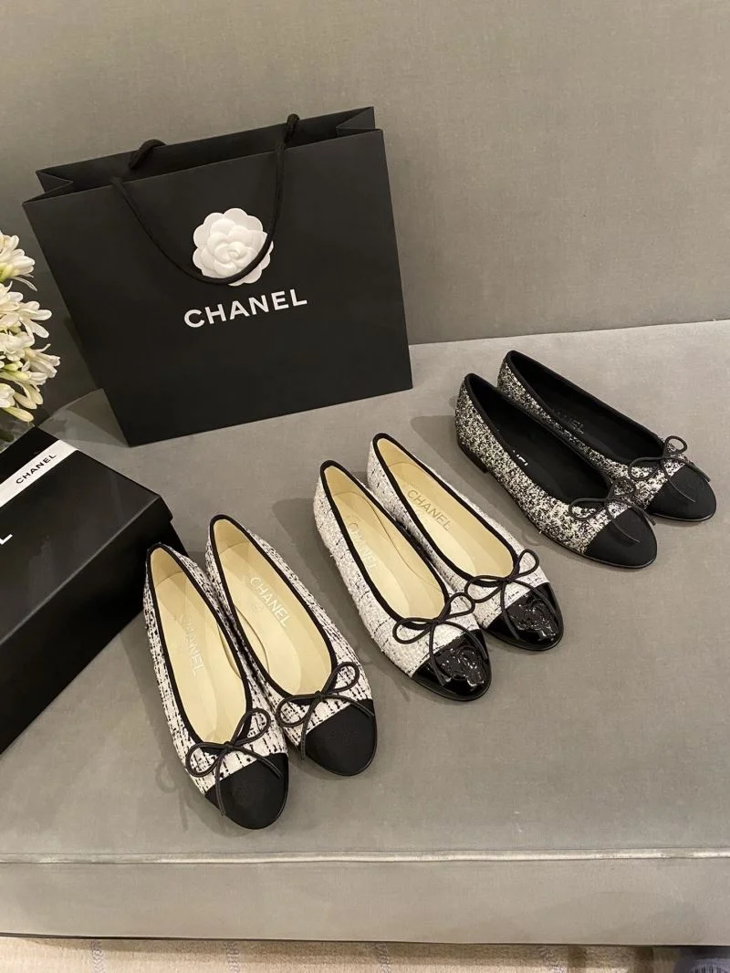 Seasonal Chanel Flat Shoes 18281