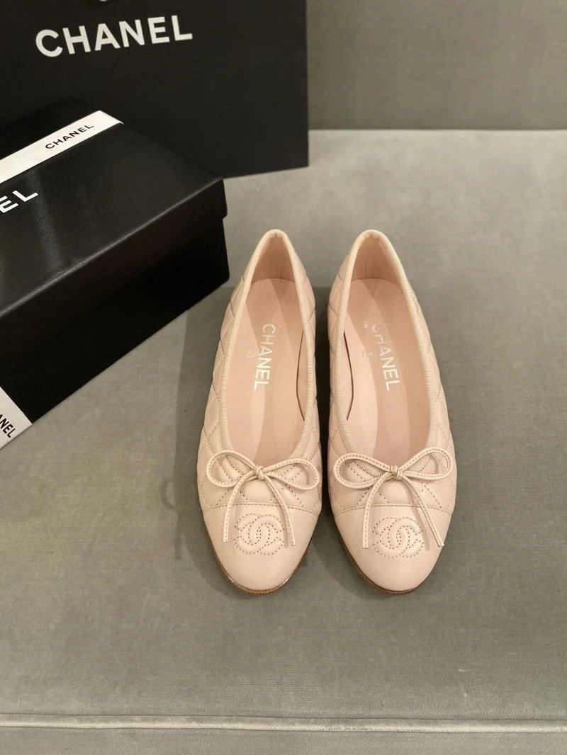 Chanel Flat Shoes Comfortable 18253