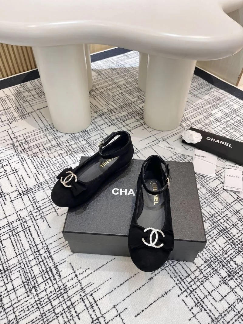 MoistureWicking Chanel Flat Shoes 18256