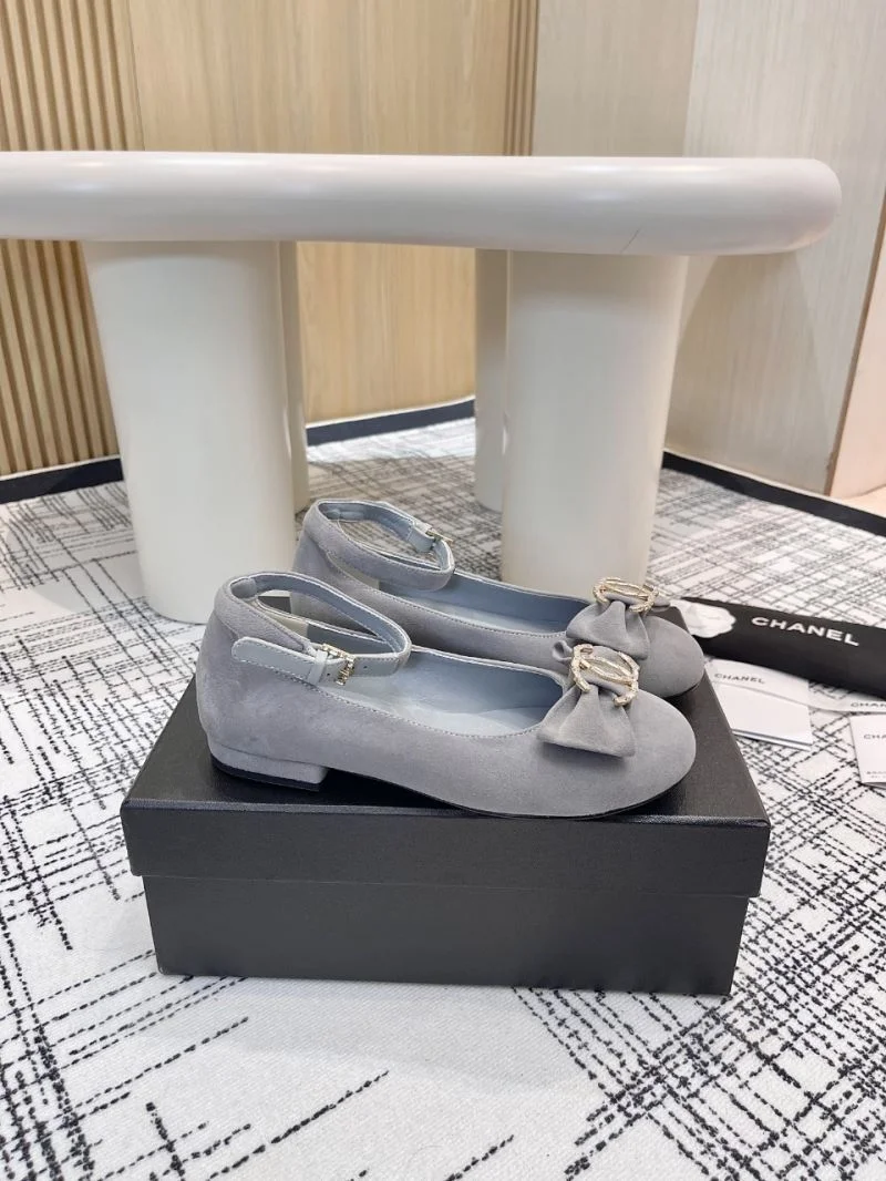 Chanel Flat Shoes Comfortable 18261