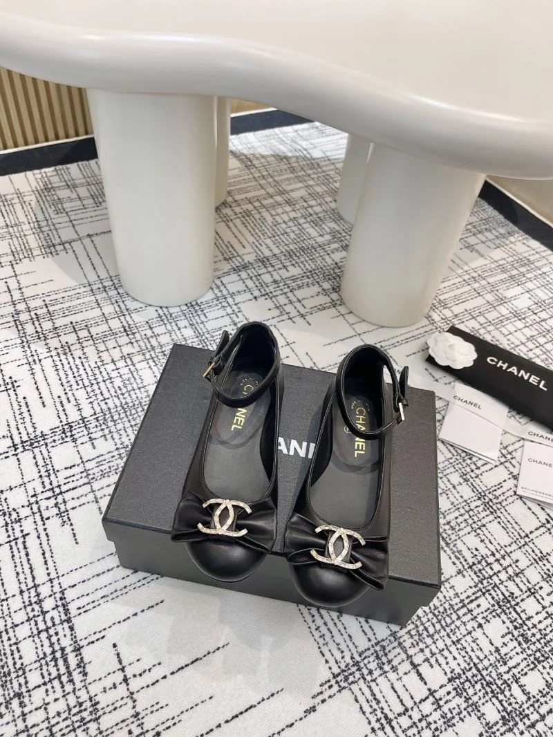 NewStyle Chanel Flat Shoes 18260
