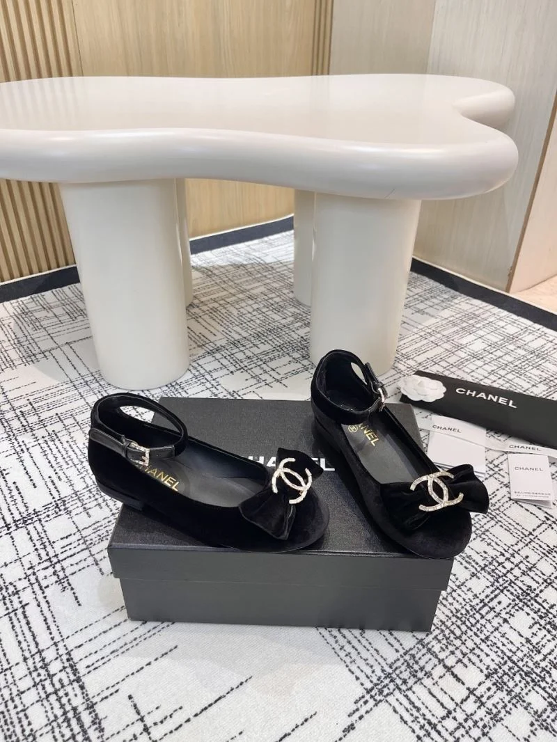 Chanel Flat Shoes DailyWear 18250