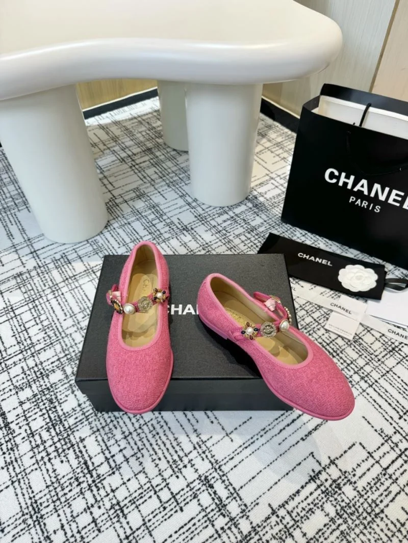 Attractive Chanel Flat Shoes 18254