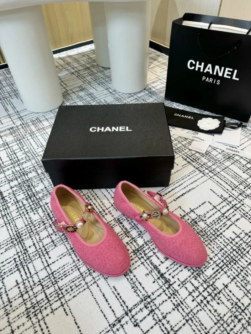 Attractive Chanel Flat Shoes 18254