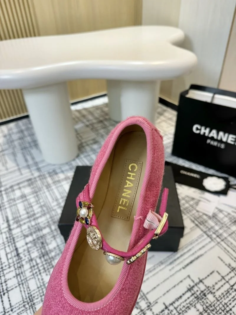 Attractive Chanel Flat Shoes 18254