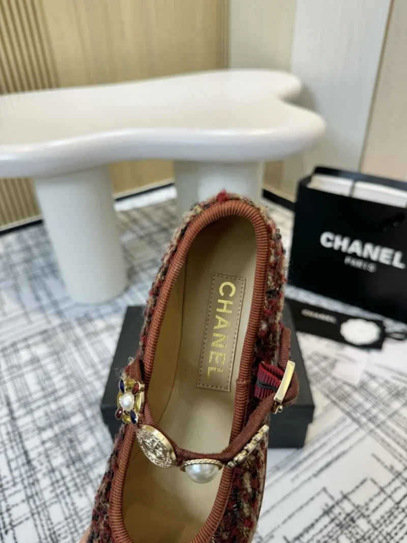 Chanel Flat Shoes MultiPurpose 18248