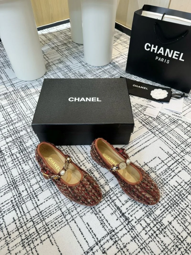 Chanel Flat Shoes MultiPurpose 18248
