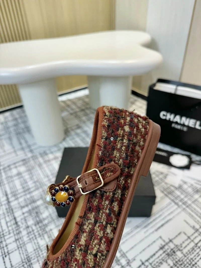 Chanel Flat Shoes MultiPurpose 18248