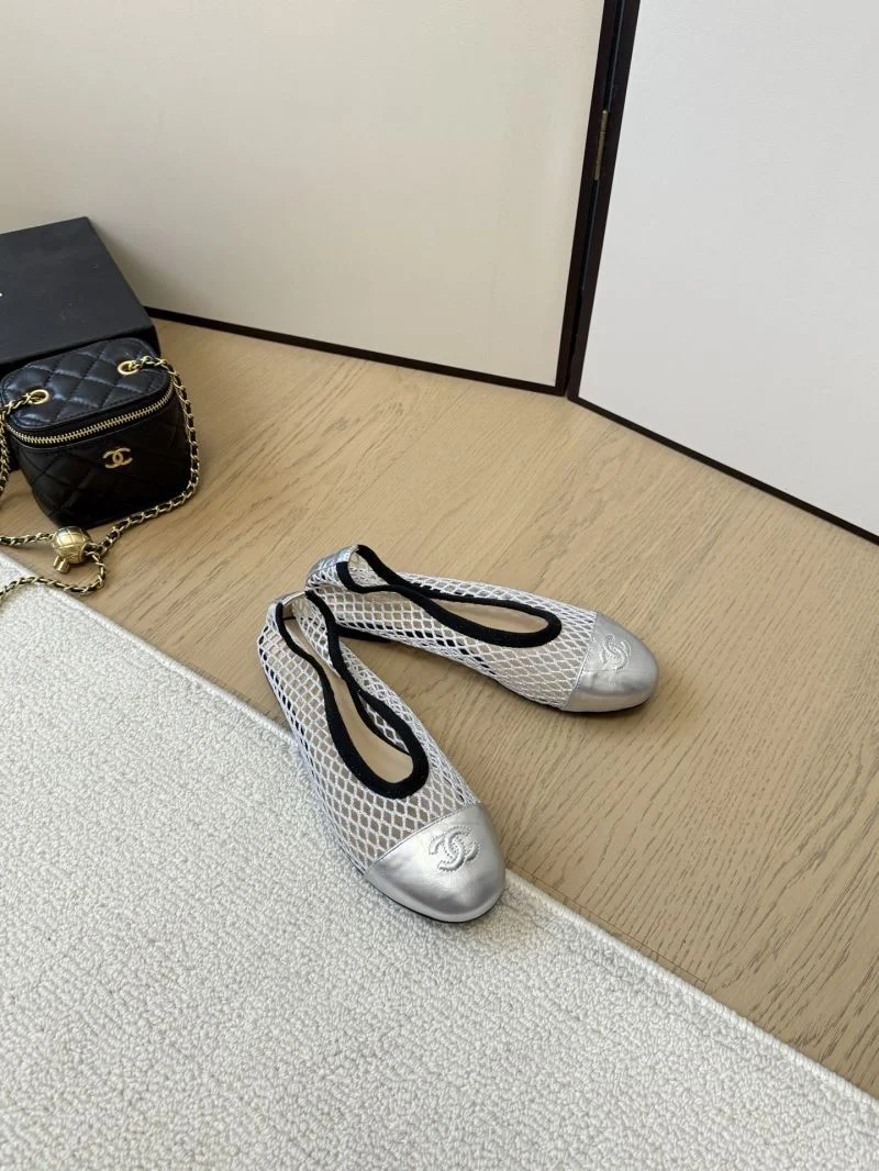 Chanel Flat Shoes FreshLook 18243