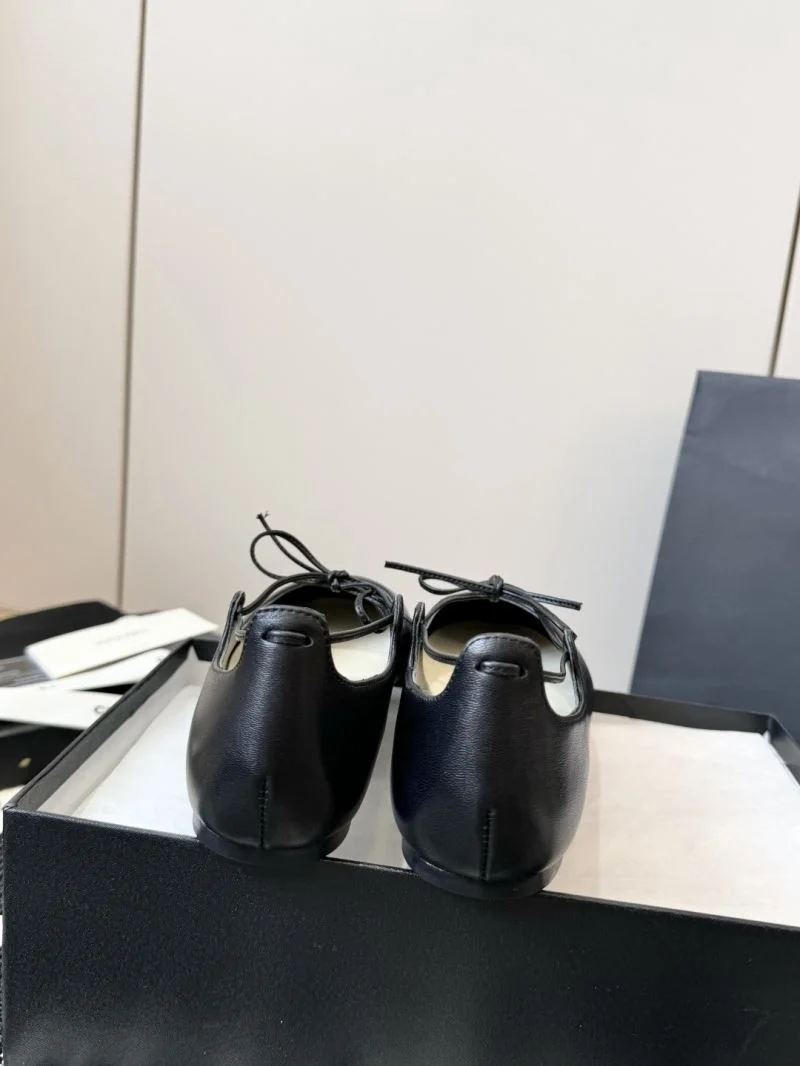 Classic Chanel Flat Shoes 18232