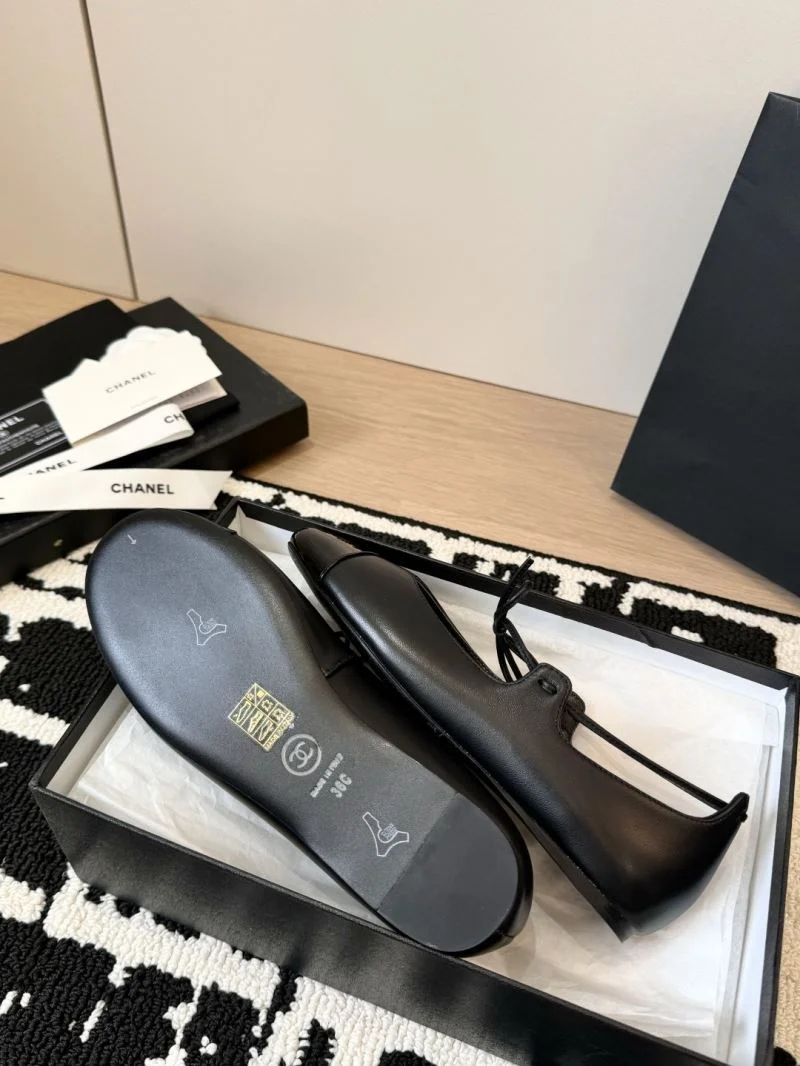 Classic Chanel Flat Shoes 18232