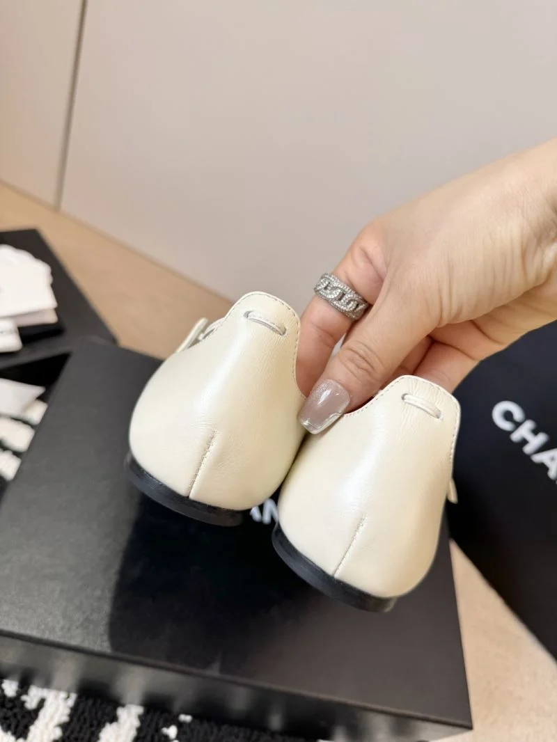 Premium Chanel Flat Shoes 18234