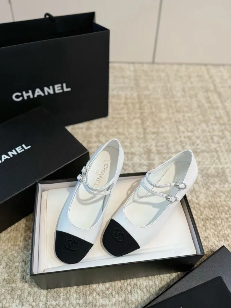 TravelReady Chanel Flat Shoes 18233