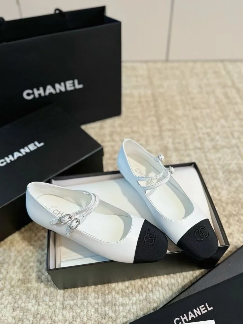 TravelReady Chanel Flat Shoes 18233