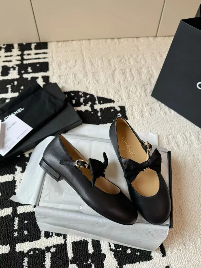 Reliable Chanel Flat Shoes 18230