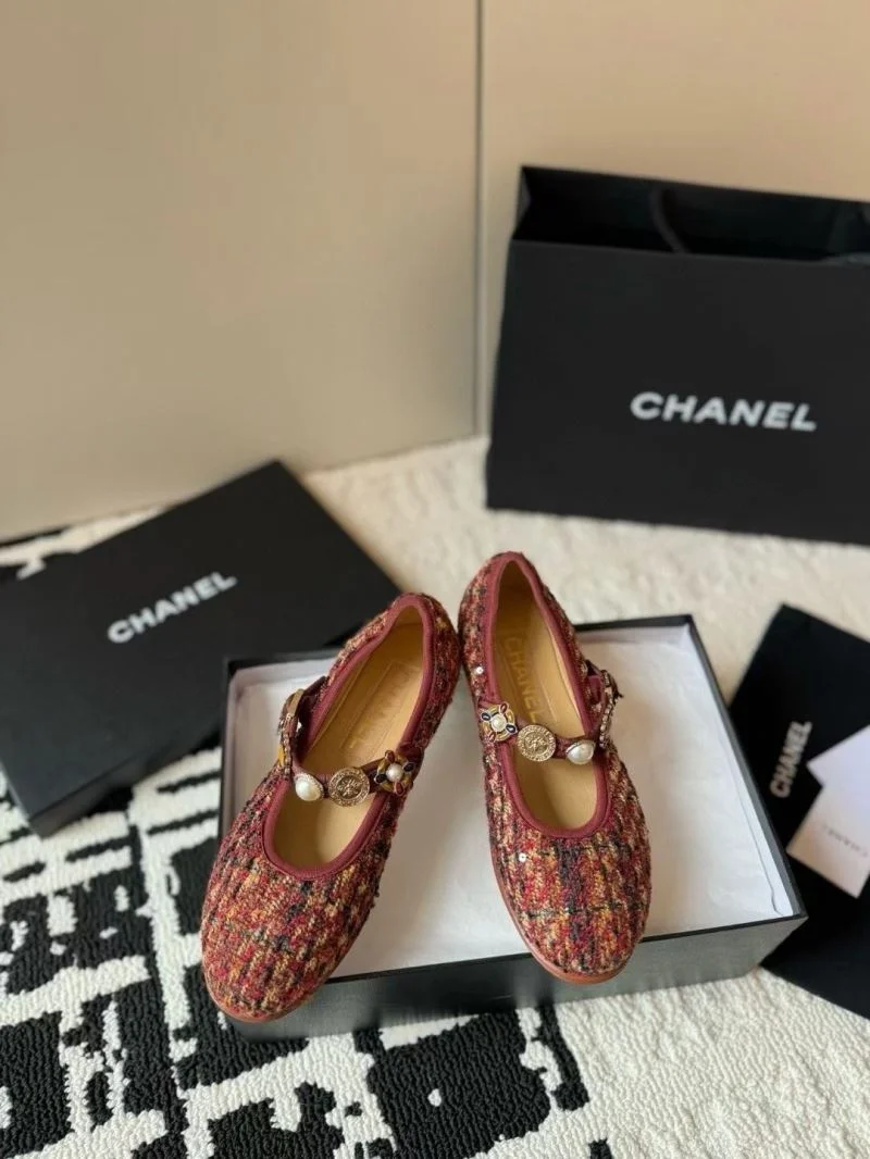 Original Chanel Flat Shoes 18239