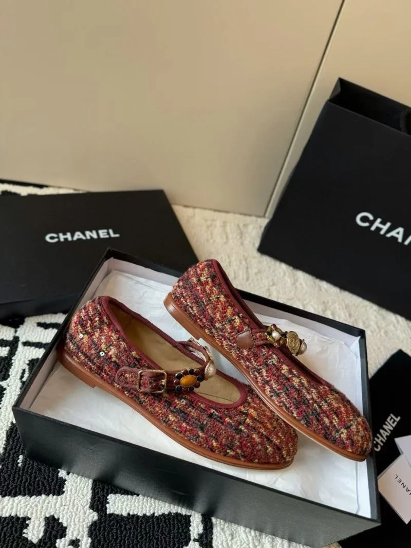 Original Chanel Flat Shoes 18239