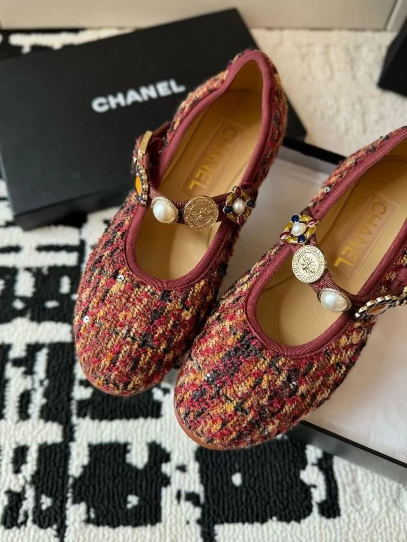 Original Chanel Flat Shoes 18239