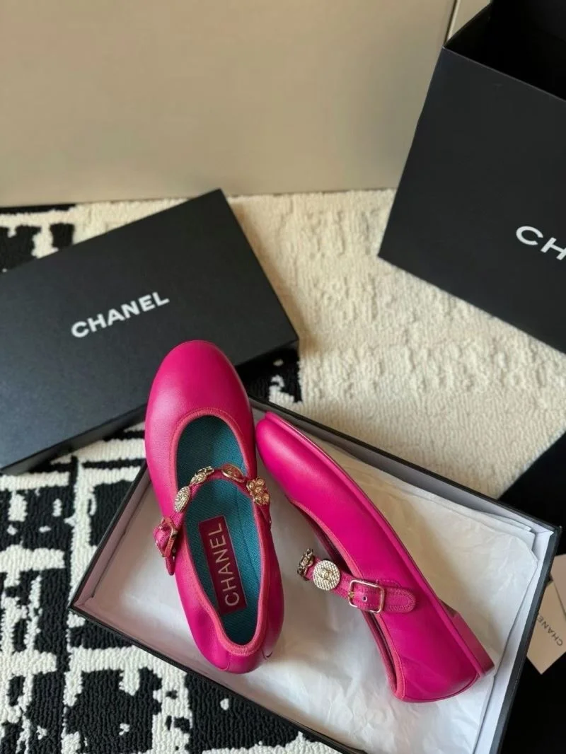 Chanel Flat Shoes HighPerformance 18220