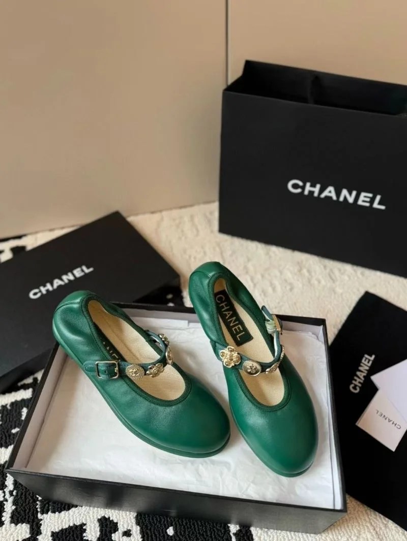 Chanel Flat Shoes Supportive 18228