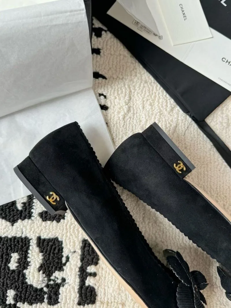 HighPerformance Chanel Flat Shoes 18216