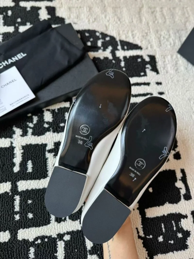 DailyWear Chanel Flat Shoes 18211