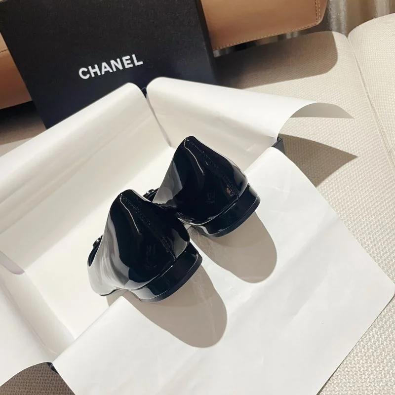 Chanel Flat Shoes StreetReady 18204