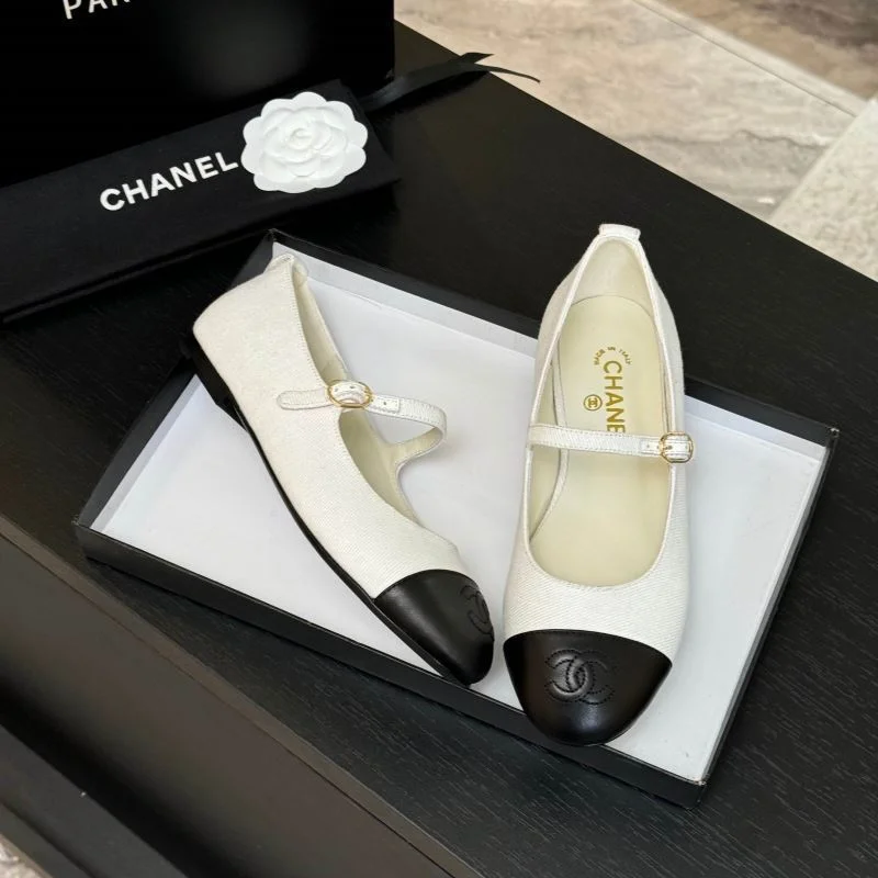 Youthful Chanel Flat Shoes 18201