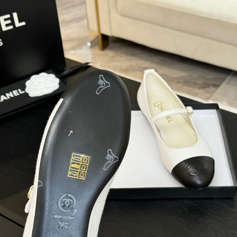 Youthful Chanel Flat Shoes 18201