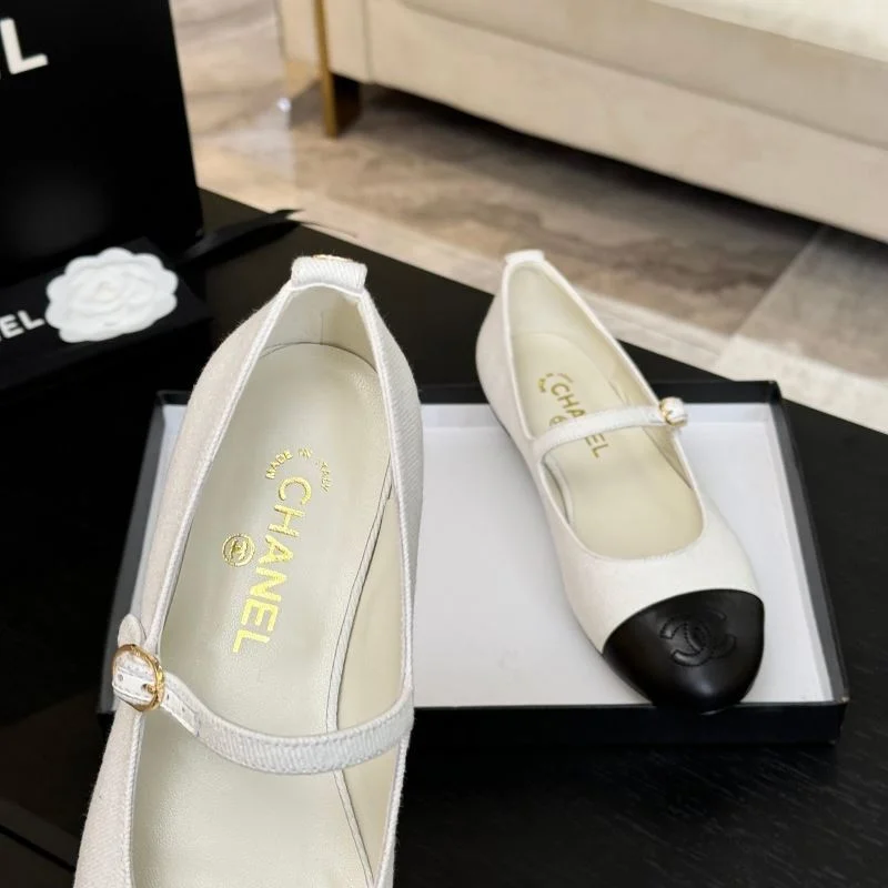 Youthful Chanel Flat Shoes 18201